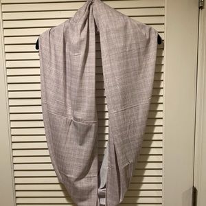 NEVER WORN nursing infinity scarf in gray